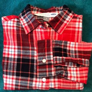 Red plaid flannel long sleeves